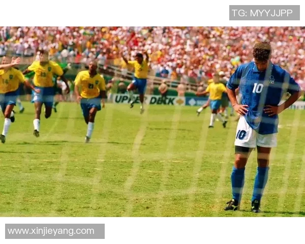 足球明星用脸弹琴的奇妙瞬间引发全网热议